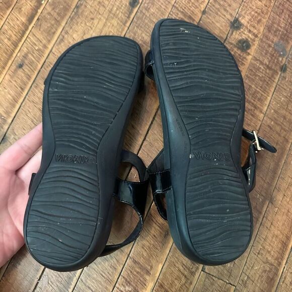 Vionic black Adrian arch support strappy sandals size 8 - Picture 2 of 6